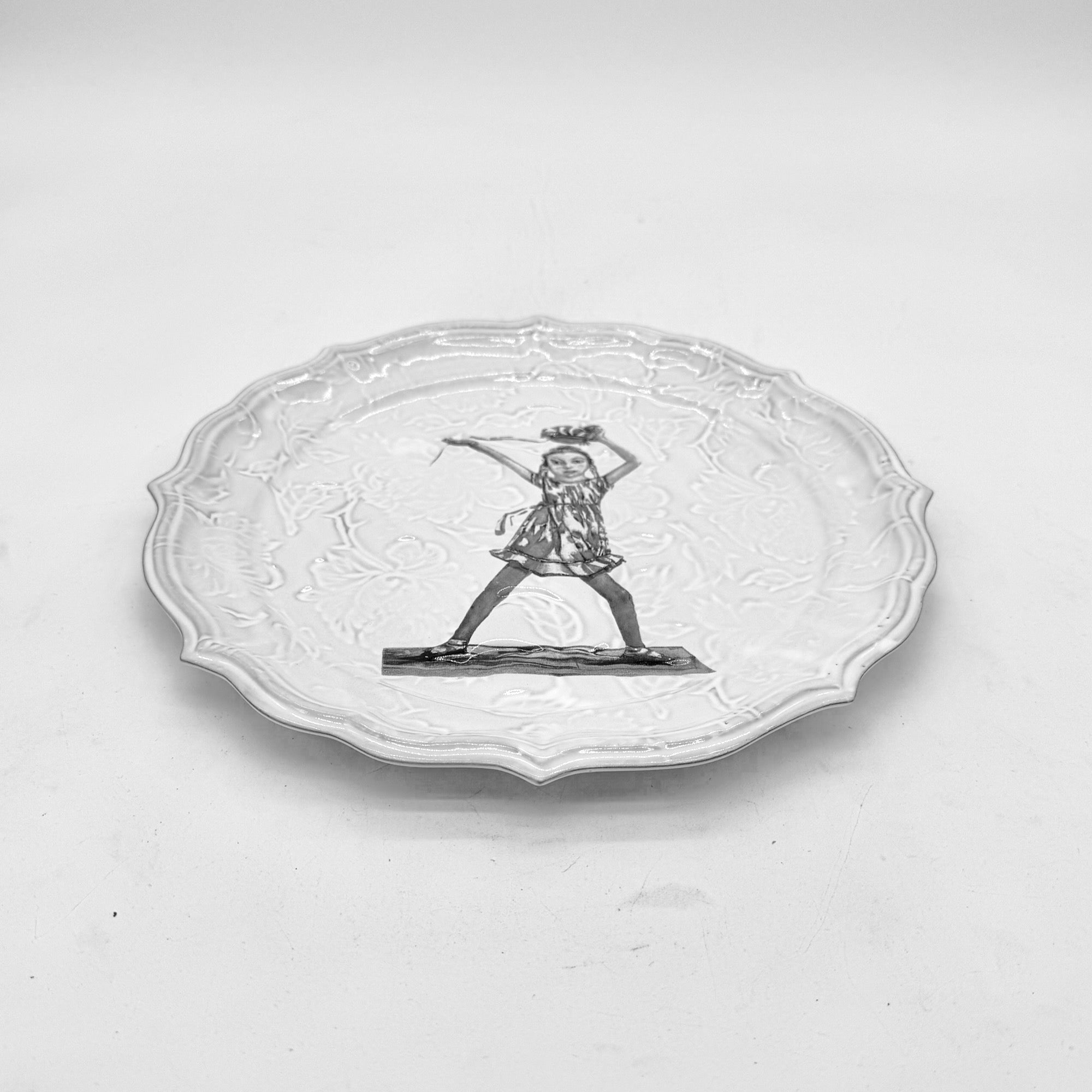 Assiette Campagne Pivoine avec danseur