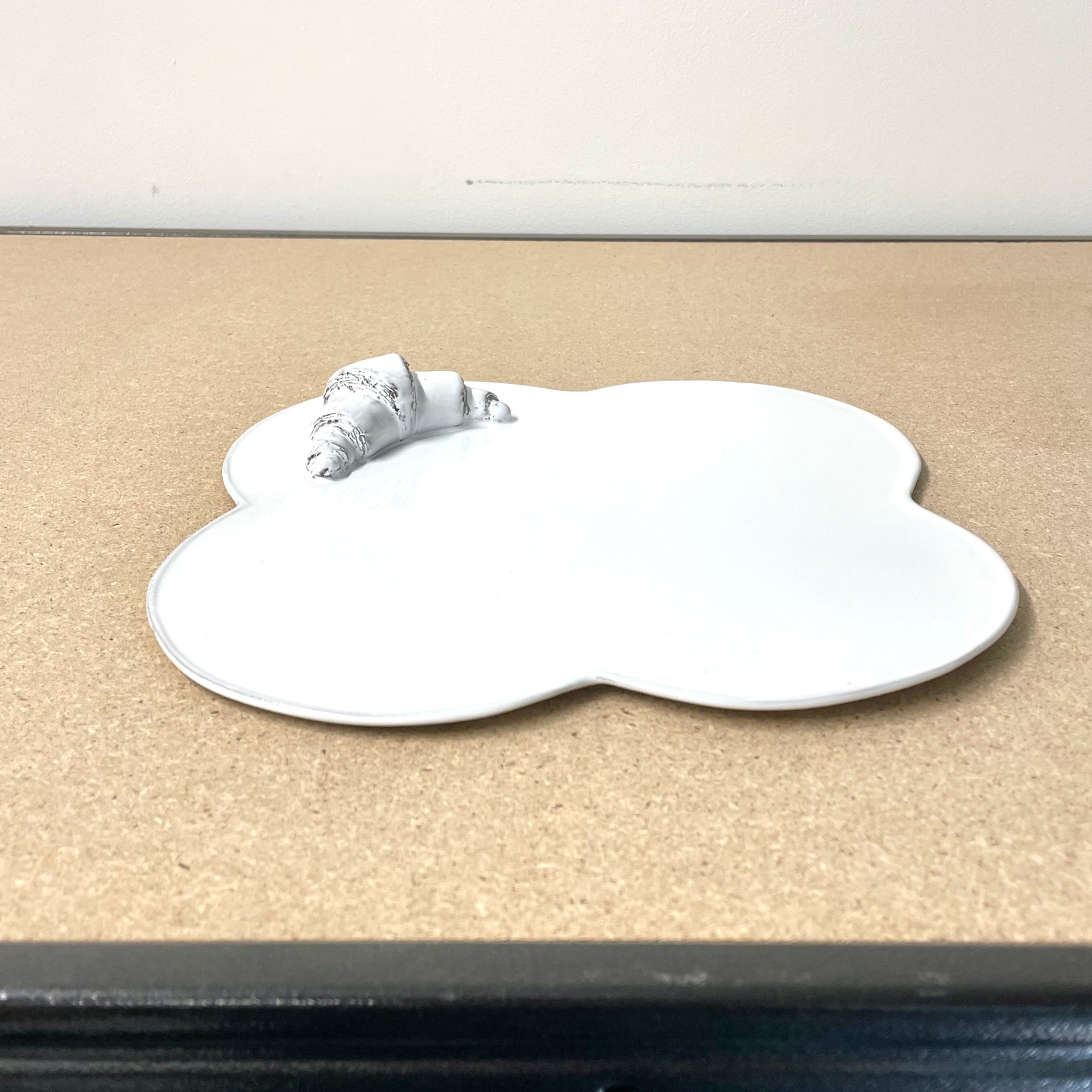 Croissant plate-24x24x H4-CARRON-Paris