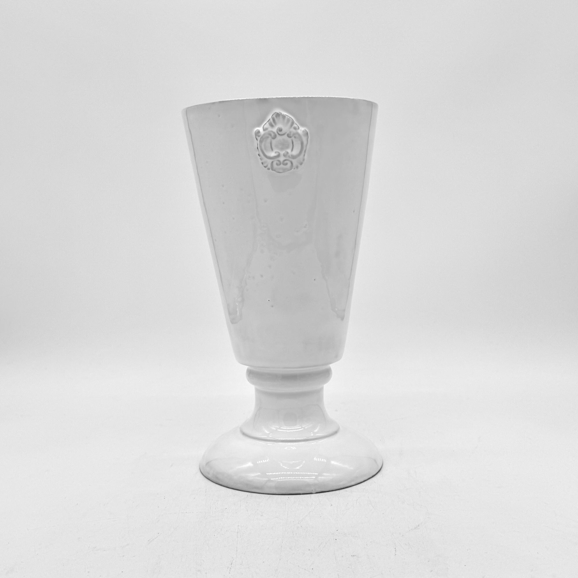 Charles footed vase size M