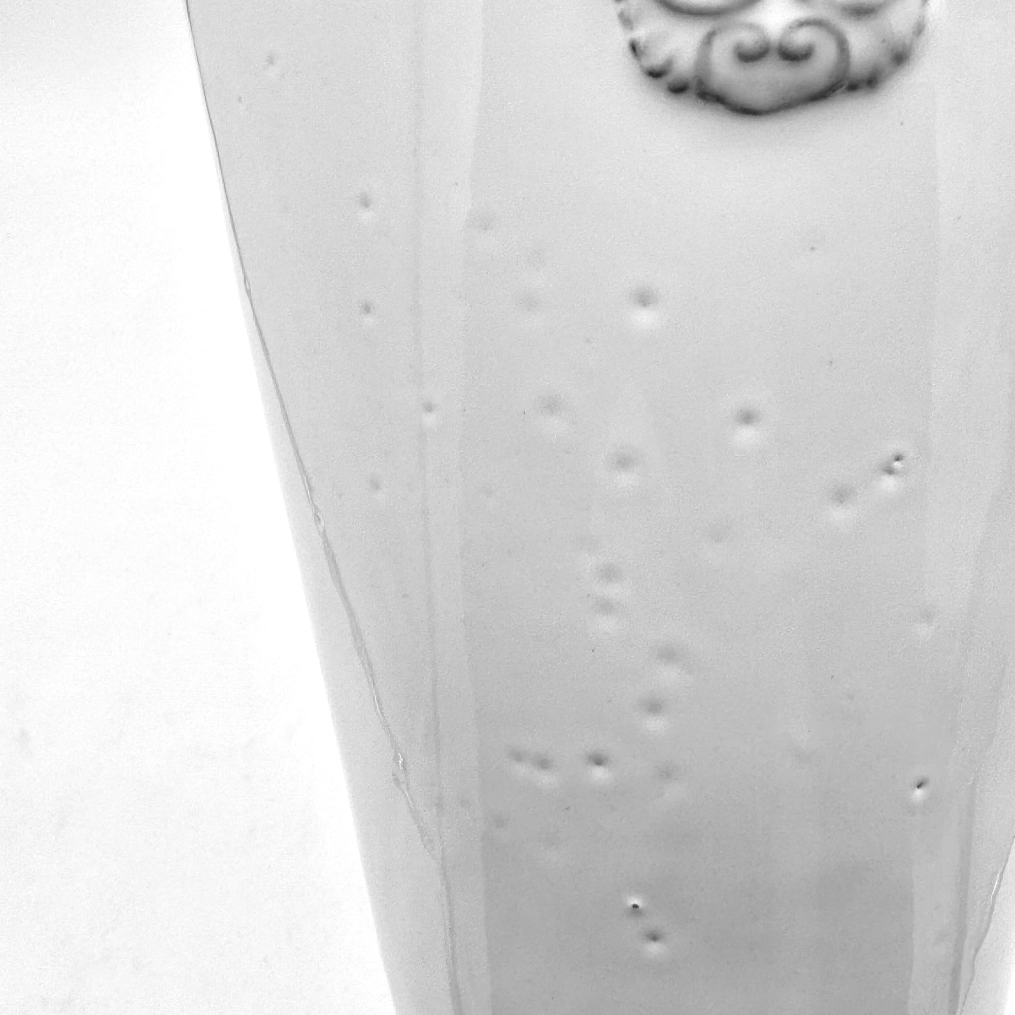 Charles footed vase size M