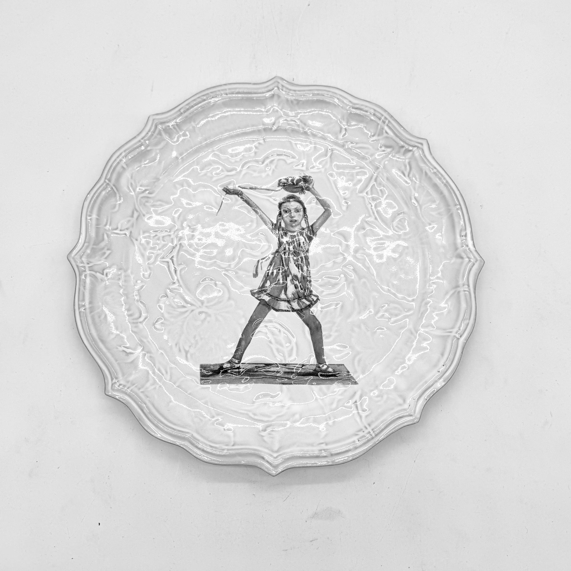 Assiette Campagne Pivoine avec danseur