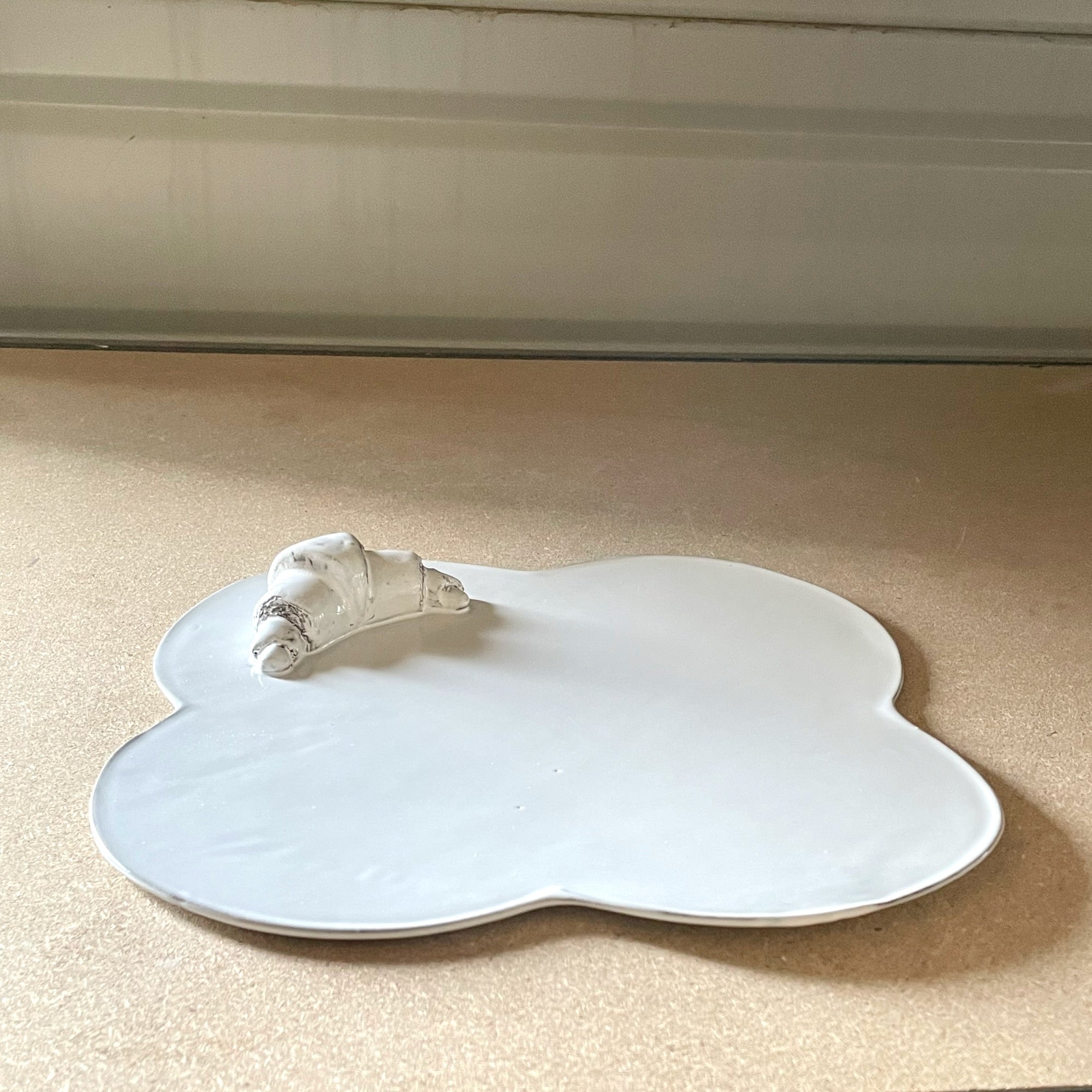 Croissant plate-24x24x H4-CARRON-Paris