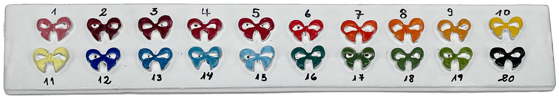 Nuancier des 20 émaux de l'atelier CARRON