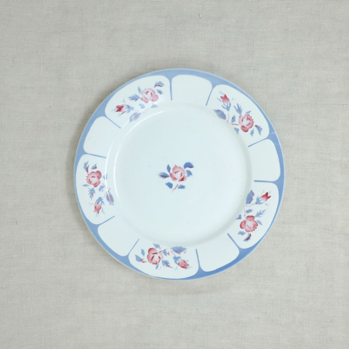 Rose fresco plate | French handmade ceramic plate | CARRON Paris
