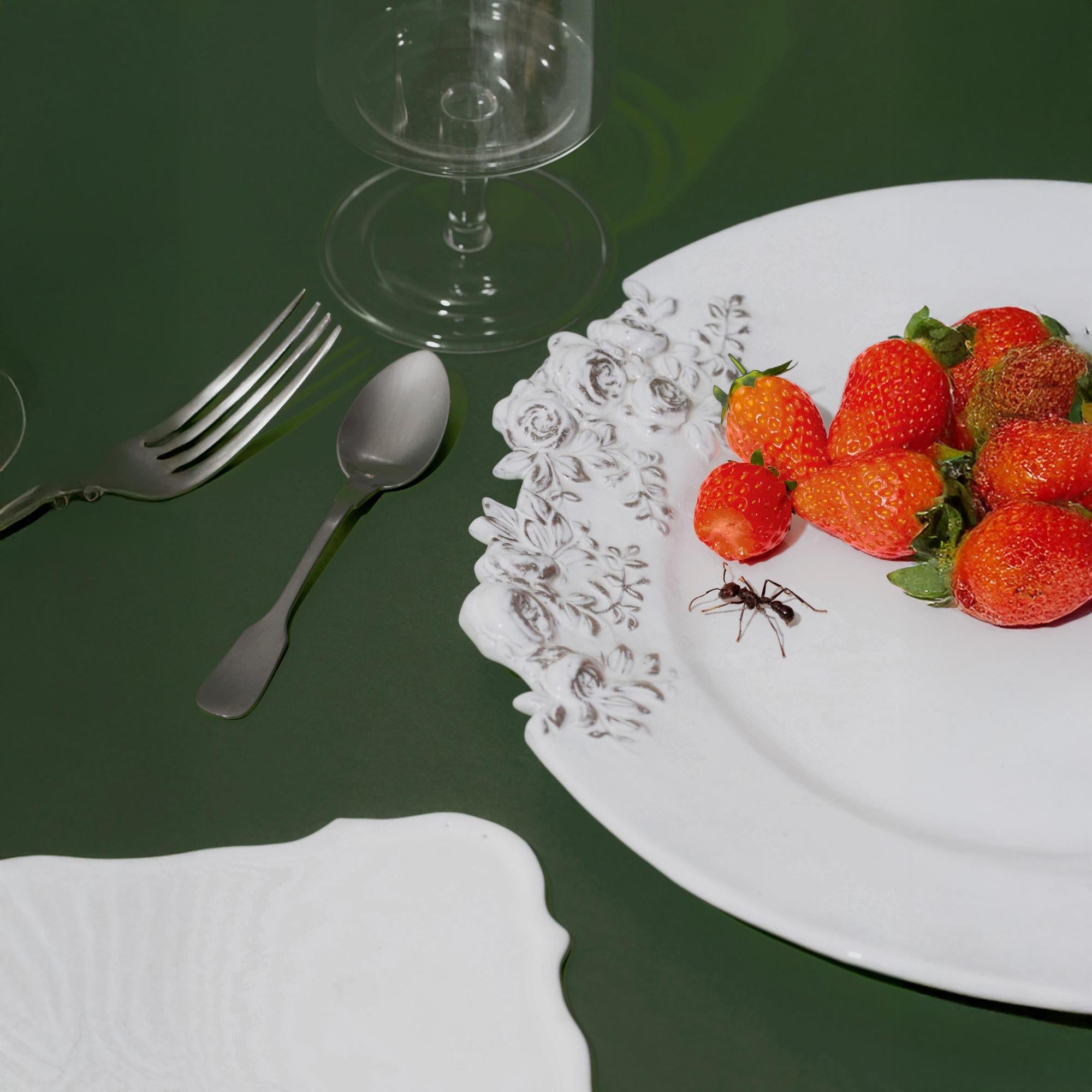 フランス雑貨☆ローズプレート(4枚)バラのお皿FRANCE DEPOSE Rose ceramic plate | Handmade French earthenware plate | CARRON Paris